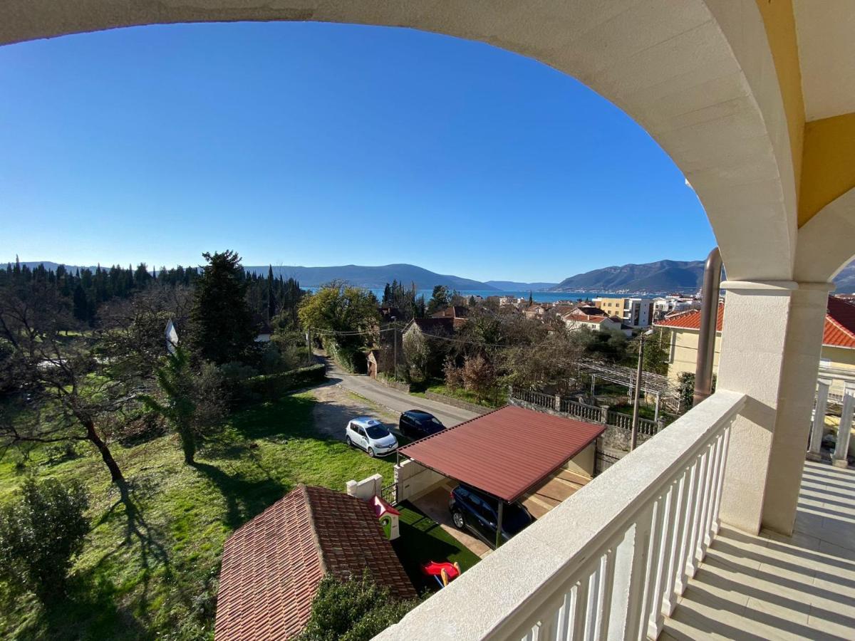 Vila Danica Tivat Appartamento Esterno foto