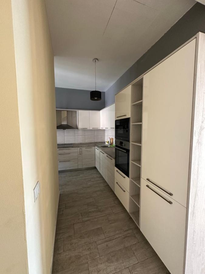 Vila Danica Tivat Appartamento Esterno foto
