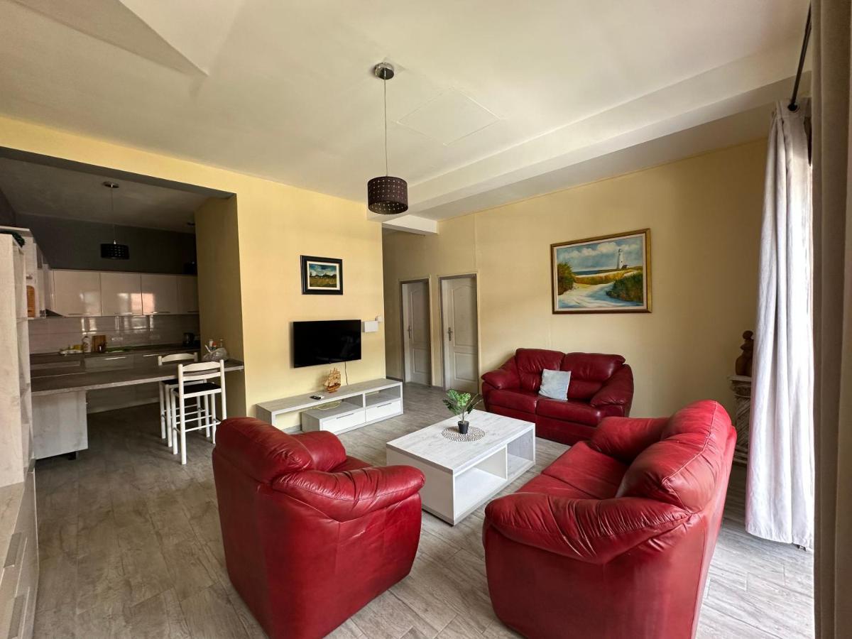 Vila Danica Tivat Appartamento Esterno foto