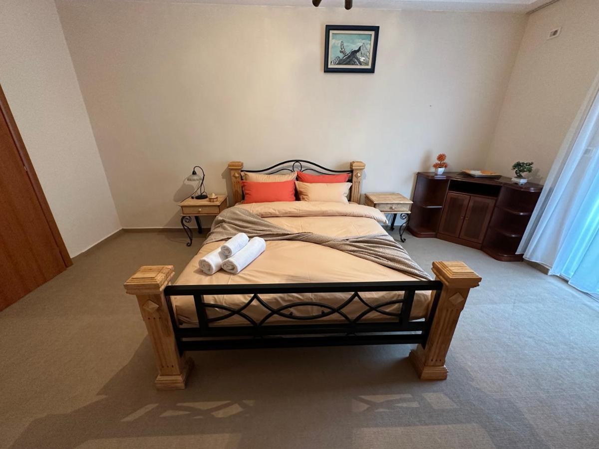 Vila Danica Tivat Appartamento Esterno foto