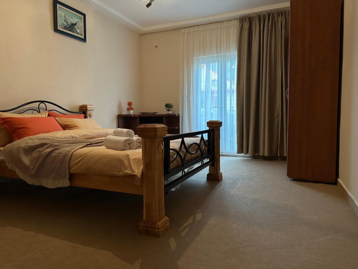 Vila Danica Tivat Appartamento Esterno foto